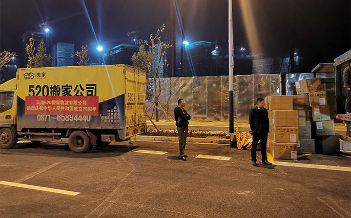 昆明搬家公司設(shè)備吊裝安全注意事項(xiàng)